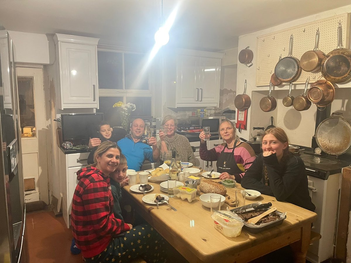 MigrationYorks's tweet photo. Moved by the crisis in Ukraine, Amanda opened her home to a family of 5. The cultural exchange was enriching.  

"It’s a privilege to count this lovely family as friends - they became a part of our family" 

Register your interest:

https://t.co/lpggXoWE6Z

#HostExperience https://t.co/wd1MyF5mv0