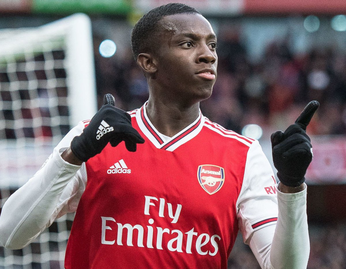 ActuL1_'s tweet image. 🚨 Arsenal DEMANDE 59,5 M€ pour Eddie Nketiah ! 🤯🏴󠁧󠁢󠁥󠁮󠁧󠁿 

Le joueur est lui OK pour venir à Marseille, les négociations continuent... ⏳

(@GraemeBailey)