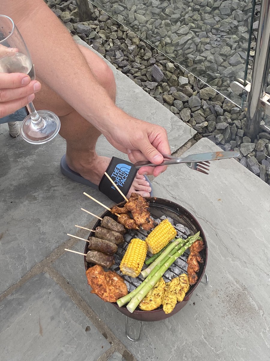 djspeakie's tweet photo. @jamesmartinchef trying BBQ’d asparagus.. it’s all your fault 🤣#ilfracombe https://t.co/u0BTJDw3Gg