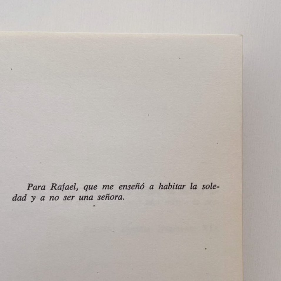 noeolbes's tweet photo. Las dedicatorias de Martín Gaite. 🤍 https://t.co/wYmaSYXwtj