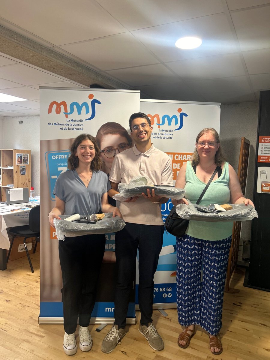 MutuelleMMJ's tweet photo. La MMJ était ce jour à l'École #Nationale des #Greffes ! En #partenariat avec @asceng21, nous avons remis des lots suite à un jeu concours 🤗

Bravo aux gagnants 🥳et merci à notre #ambassadrice Géraldine pour sa présence 🤝✨

ℹ️ Devis en ligne : https://t.co/VbIikvC7i3 https://t.co/H2cwm1fXY7
