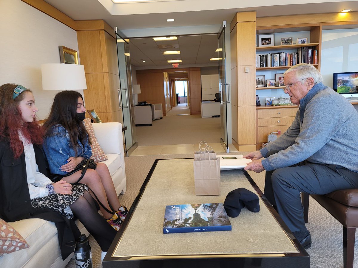 jeffrey_sanchez's tweet photo. Jack Connors was just a kid from Rozzie who rose to incredible heights. He loved his wife and his family and he loves Boston.  We were captivated by his presence and his ability to make everyone feel that we could make a difference for people. You"ll always be with us Jack.... https://t.co/I4aXWEKWow