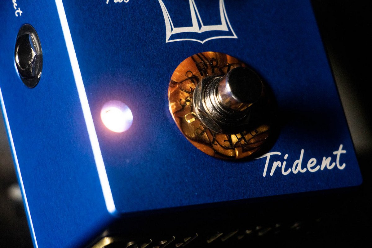 UnisoundY's tweet photo. /
7/24(水)17:15発売開始‼️
CRAFTROS TRIDENT
\
ローゲイン~ハイゲインまで幅広くこなすオーバードライブ入荷!ダイオードではなくトランジスタを使用し、適度なコンプレッションとギター本来の持ち味を活かす事の出来るチューブライクなドライブ感!
https://t.co/GdSkXVxGdF
#CRAFTROS https://t.co/5oOSuY7j4f
