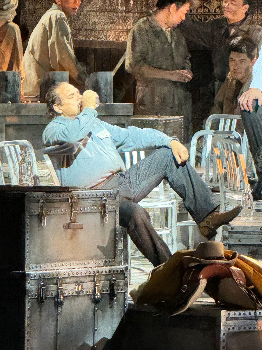 Puccini's 𝐋𝐚 𝐅𝐚𝐧𝐜𝐢𝐮𝐥𝐥𝐚 𝐝𝐞𝐥 𝐖𝐞𝐬𝐭 opens tonight at the <a href="/NCPAChina/">NCPAChina</a>! 🍀
I am happy to return to this opera after having performed it in the same theatre  in 2019 in the <a href="/TStrassberger/">ThaddeusStrassberger</a> production. Maestro <a href="/carlorizzi/">carlo rizzi </a> conducts. 
Viva #Puccini!