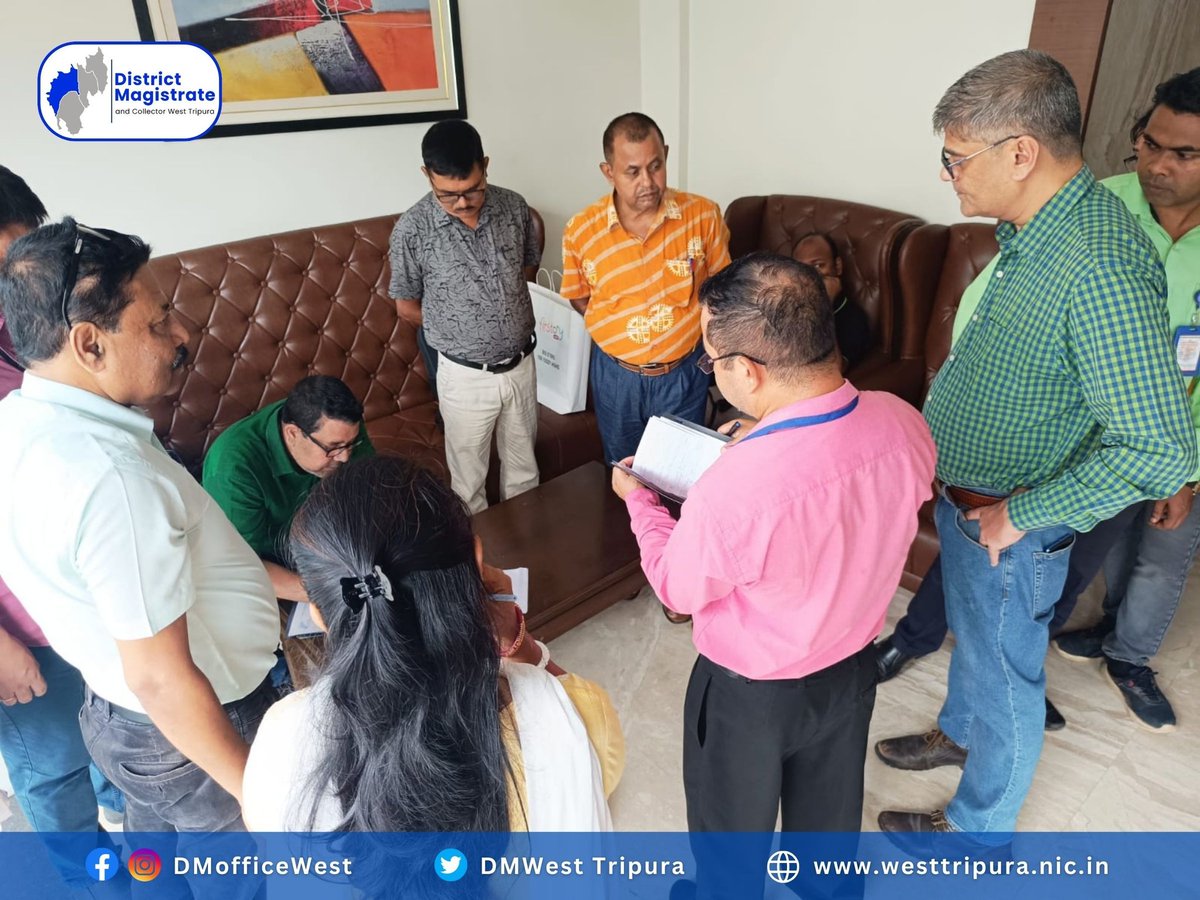 DMWest_Tripura's tweet image. Yesterday, an enforcement team led by the  Sub-Divisional Magistrate (Sadar) conducted a raid in various markets, hotels, and restaurants in Agartala to check the quality of food items.

#EnforcementDrive #Agartala #SDMSadar #PublicSafety #RegulationCompliance #WestTripura