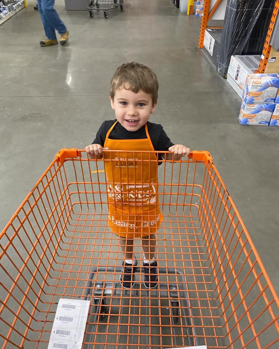 JuliaLudlow's tweet photo. @HomeDepot my son is turning 3 in a few weeks and wants a Home Depot birthday party. He’s a little obsessed with you. I saw you used to have celebration kits for parties. Are there any leftover somewhere we can buy?? 👀 Bonus points if we can have the party at our local store! 🧡 https://t.co/Yqe9fqPGRF