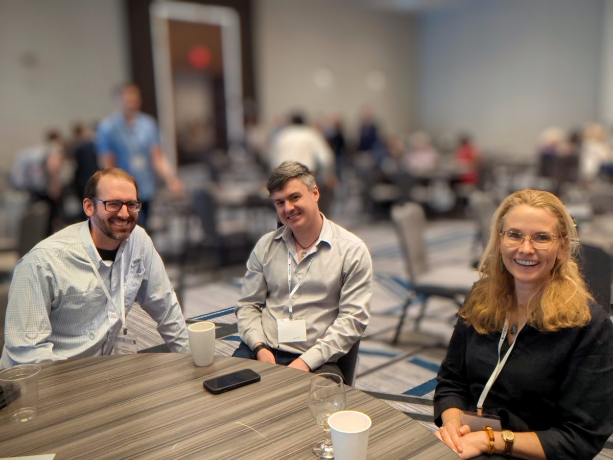 SGRjournal's tweet image. Congratulations to our co-winners of Keyton Brower award!