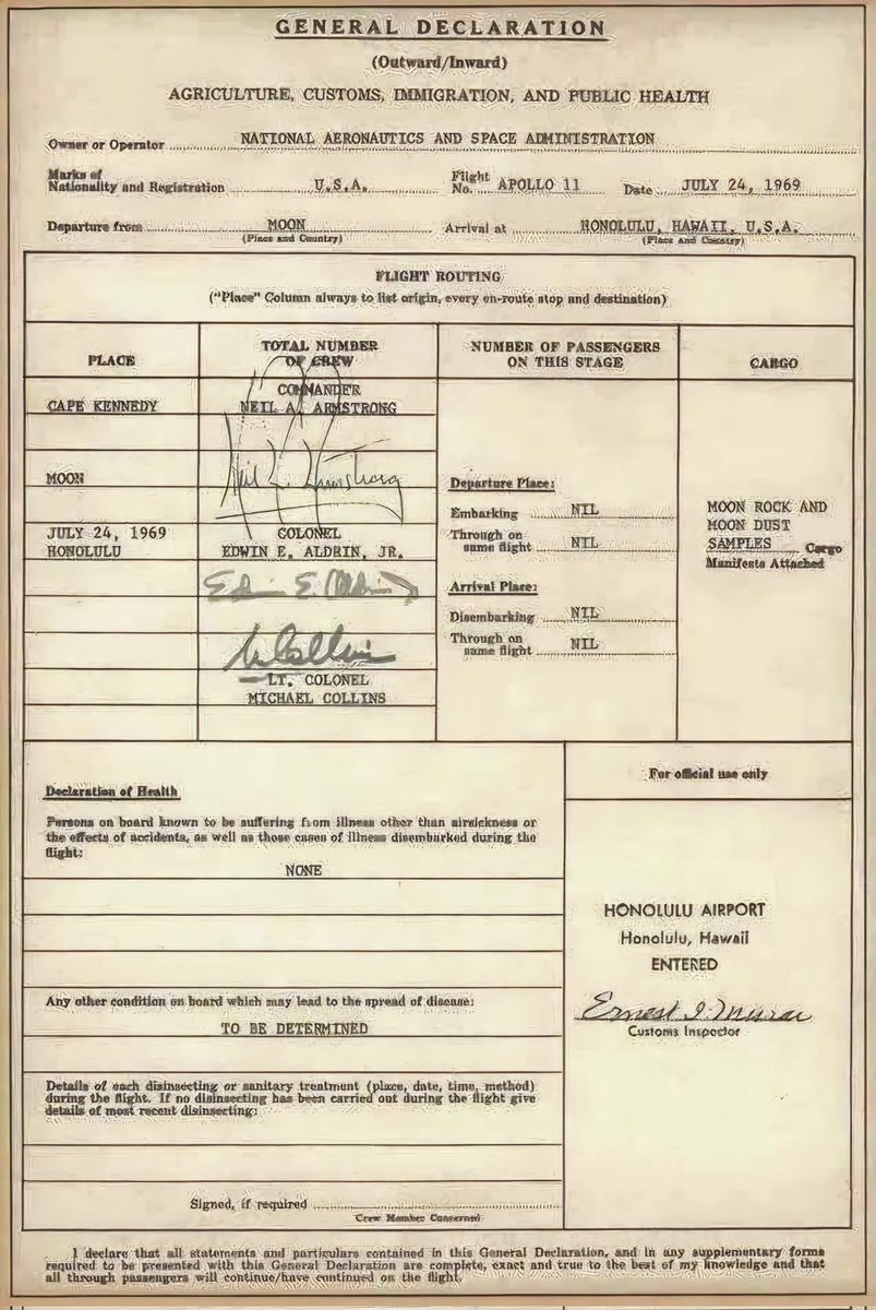 contactlight69's tweet photo. #Apollo11  crew had to sign US customs' forms after returning from the moon on July 24, 1969, declaring that they brought moon dust &amp; rock samples back. The declaration form was signed by crew members: Neil Armstrong, Edwin Aldrin &amp; Michael Collins. https://t.co/c3jCbUQFcO https://t.co/M5f6WDS2pk