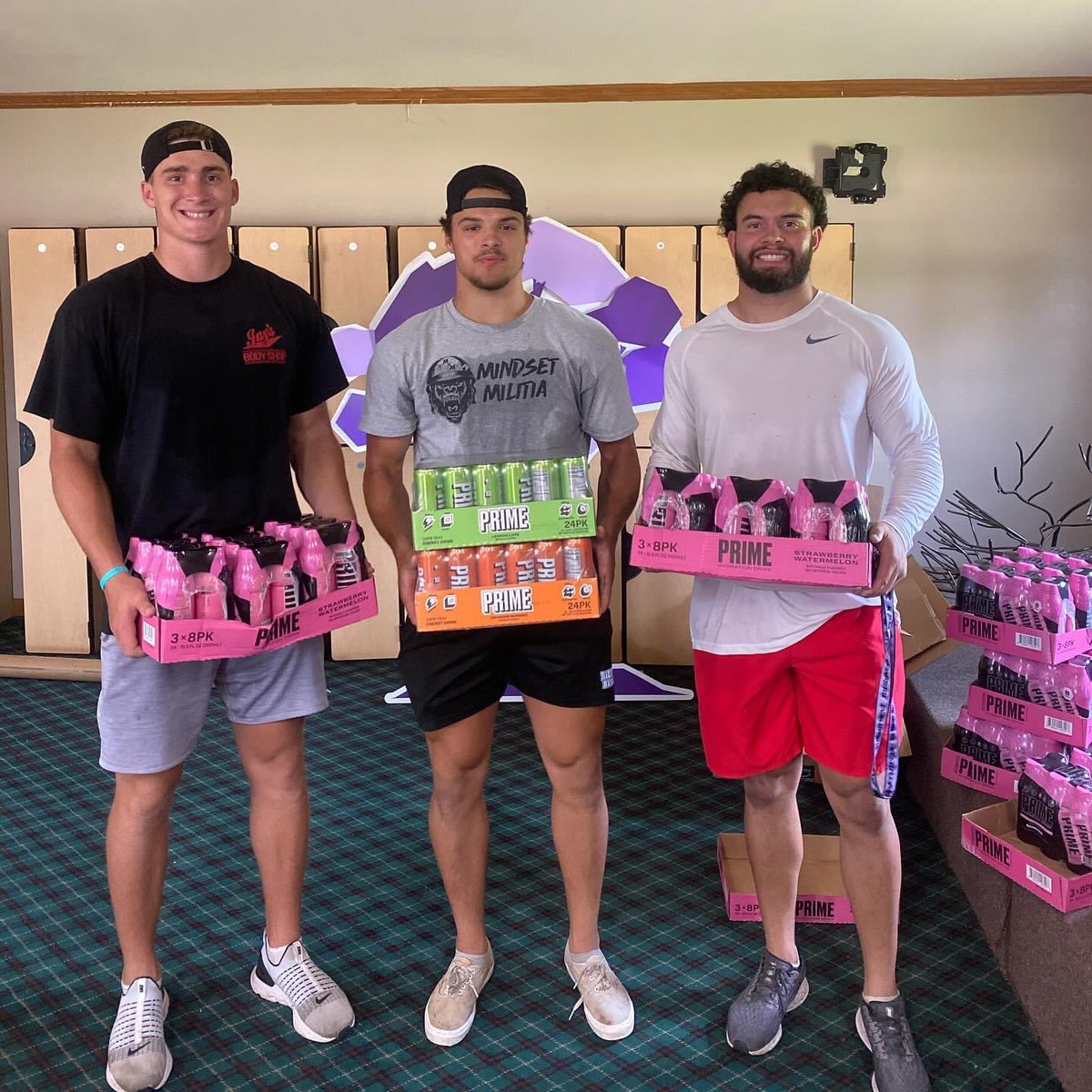 Wildcat NIL (@wildcatnil) on Twitter photo Huge shoutout to our partners <a href="/FlintHillsBev/">Flint Hills Beverage</a> and <a href="/PrimeHydrate/">DrinkPrime</a> for supplying hydration drinks to <a href="/KStateFB/">K-State Football</a> players as they assist <a href="/NoStone_WFC/">No Stone Unturned Foundation</a> with restoring and painting its Foundation office buildings! Huge shoutout to our partners <a href="/FlintHillsBev/">Flint Hills Beverage</a> and <a href="/PrimeHydrate/">DrinkPrime</a> for supplying hydration drinks to <a href="/KStateFB/">K-State Football</a> players as they assist <a href="/NoStone_WFC/">No Stone Unturned Foundation</a> with restoring and painting its Foundation office buildings!