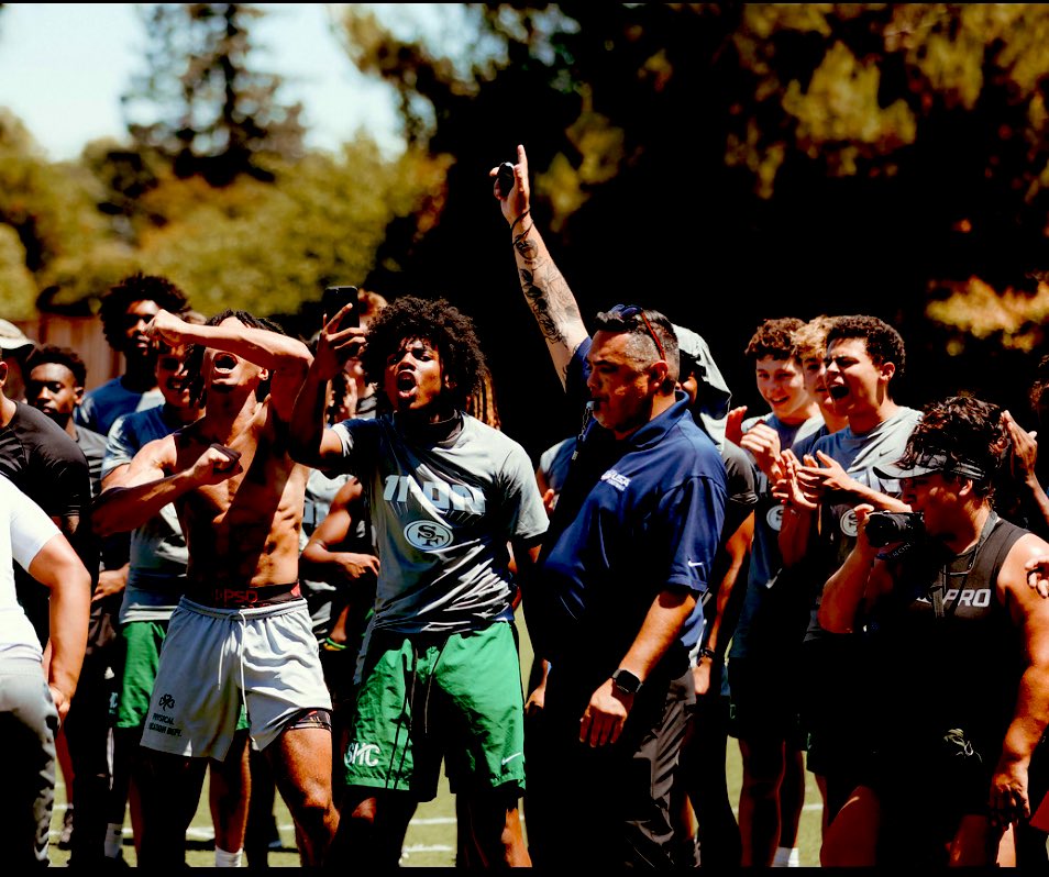 CoachMPatterson's tweet photo. We turned it up in the Bay! #bangbang 

@USAFootball #11on  @49ers https://t.co/Ww2vC0SdPV