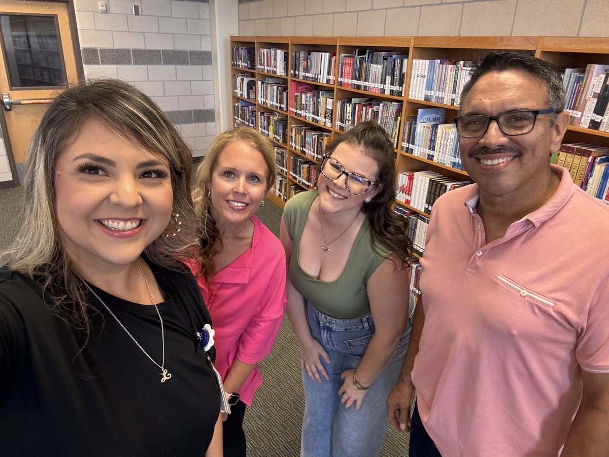 Maricella (@mrsflores_bhs) on Twitter photo Brennan CTE ready for day 1 of Leadership institute ๐๐ป <a href="/dear_darcie/">Darcie Dear</a> <a href="/brennanfashion/">@brennanfashion</a> Brennan CTE ready for day 1 of Leadership institute ๐๐ป <a href="/dear_darcie/">Darcie Dear</a> <a href="/brennanfashion/">@brennanfashion</a>