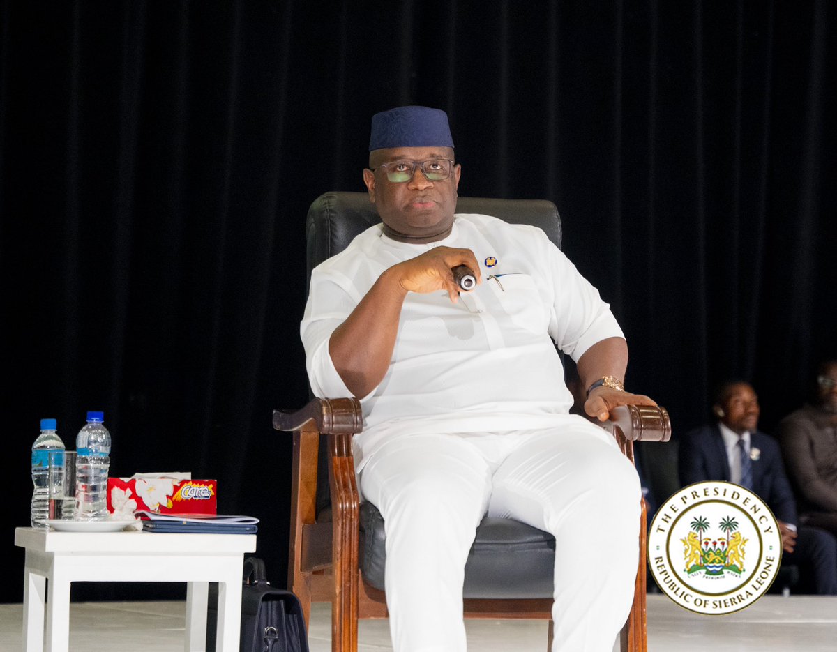 julius_maadabio's tweet photo. At the town hall today, I am very excited that I spoke from the heart  in Krio, to Sierra Leoneans from all walks of life.

During our fambul tok (family talk), I outlined the great progress we have made on our Big Five Agenda and throughout the previous five

We spoke about the premier pride of place and respectability that Sierra Leone holds in the international community in Africa and at the global United Nations

These frank conversations with citizens enrich our democracy and show our dedication to open and transparent government. 

This interaction also demonstrates that  people and their well-being and livelihoods are at the centre of our policies.

We will continue to engage our citizens as we work to Feed Salone and meet the bold and ambitious agenda we have set ourselves in transforming this land that we love.