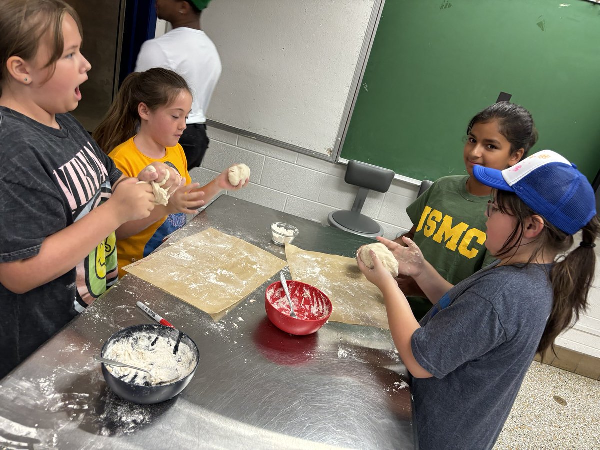 Jennifer Riley-Edwards tweet media