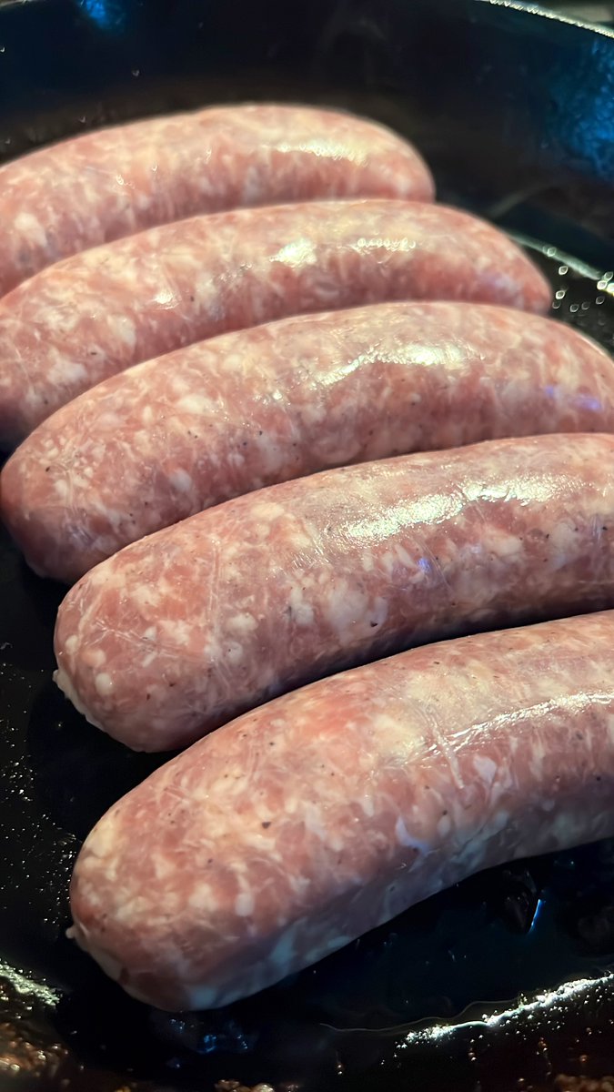 c_barn8's tweet photo. Sausage. That’s a funny word. https://t.co/IZMI03rWnZ
