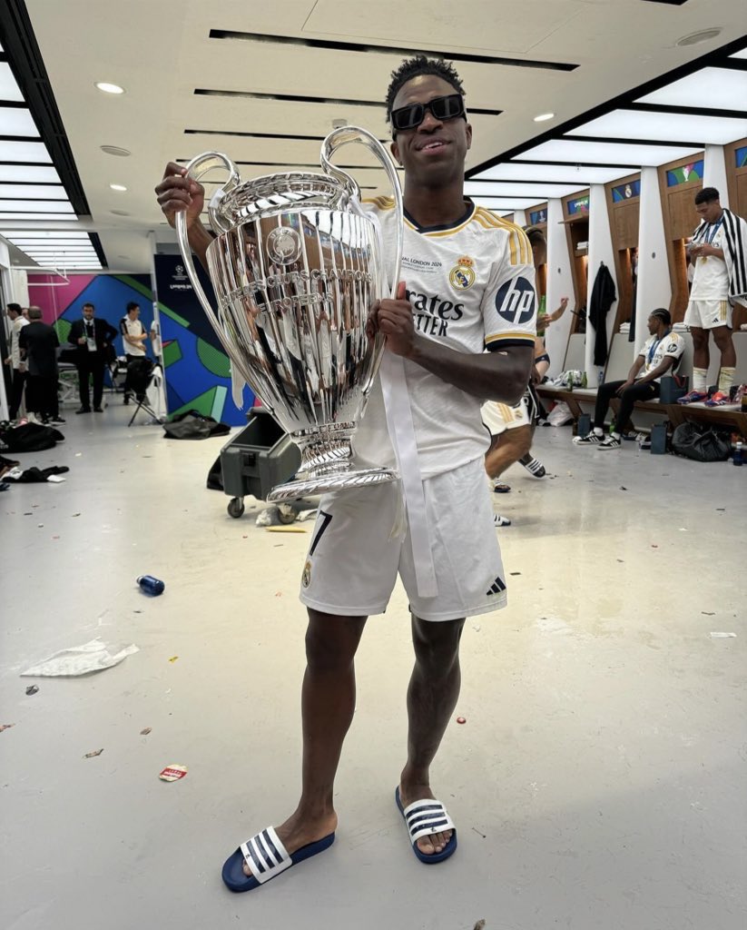 <a href="/TrollFootball/">Troll Football</a> Vinicius Jr, season 2023/24:

👕 45 games
⚽️ 26 goals
🅰️ 11 assists
🏆 La Liga winner
🏆 Spanish SuperCup winner
🏆 Champions League winner
👟 Champions League most dribbles completed
🌟 Champions League POTS
🌟 3 goals in SuperCup Final vs Barcelona
🌟 2 assists in CL Quarter