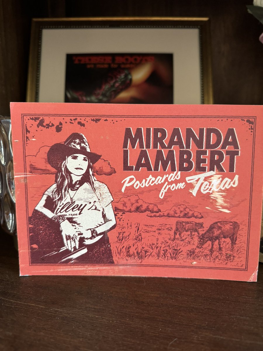 CaseyJeske's tweet photo. #PostcardsFromMiranda Greetings from WA @mirandalambert 😍 https://t.co/G6mWL49DBE