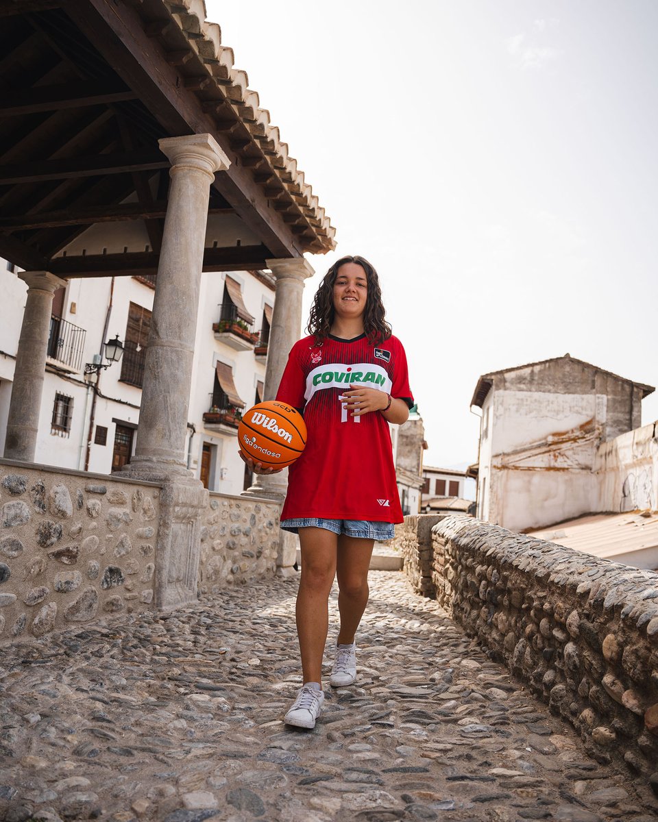 CoviranGranada's tweet photo. ❤️🖤

📸 @Caaaachuuuu.

#GranadaEsÉlite
#ContigoFundación https://t.co/O7Eu2bJVcA