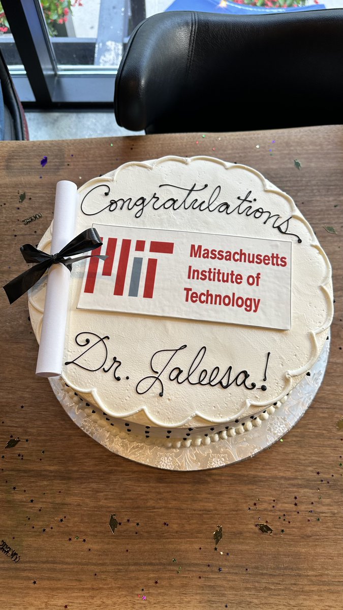 JaleesaT's tweet image. I successfully defended my dissertation last Friday, and earned my PhD from the MIT Media Lab. My research focuses on centering the lived-experiences of youth who have been marginalized to engage them as co-designers in STEM learning and civic engagement. 

#PhinisheD