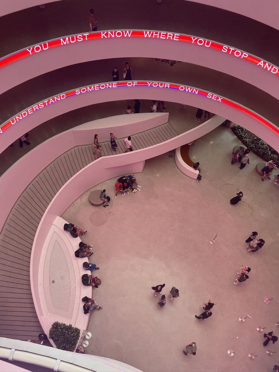 November522's tweet image. Guggenheim, New York