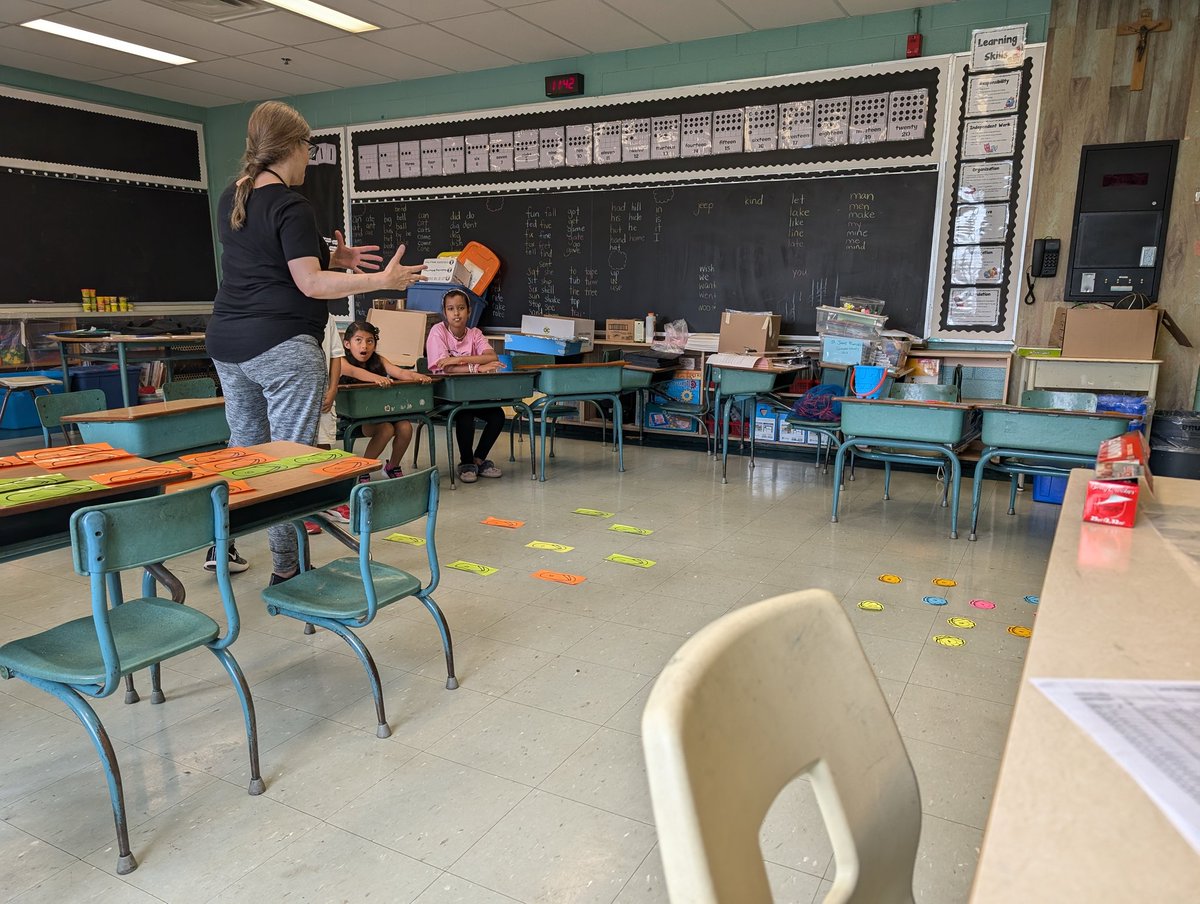 KerrEteach's tweet photo. Great final visit to St Jane Frances for @TCDSBSummerLrn. Amazing work at this big and busy site. Thanks @TeacherToronto, Ms. Ricotta, Ms. Baird, Ms. Ryan, Ms. Gordon, Ms. Pignatore, and Ms. Carnovale. @TCDSB #tcdsbsummerlearning2024 https://t.co/0EZXRrf3Q3