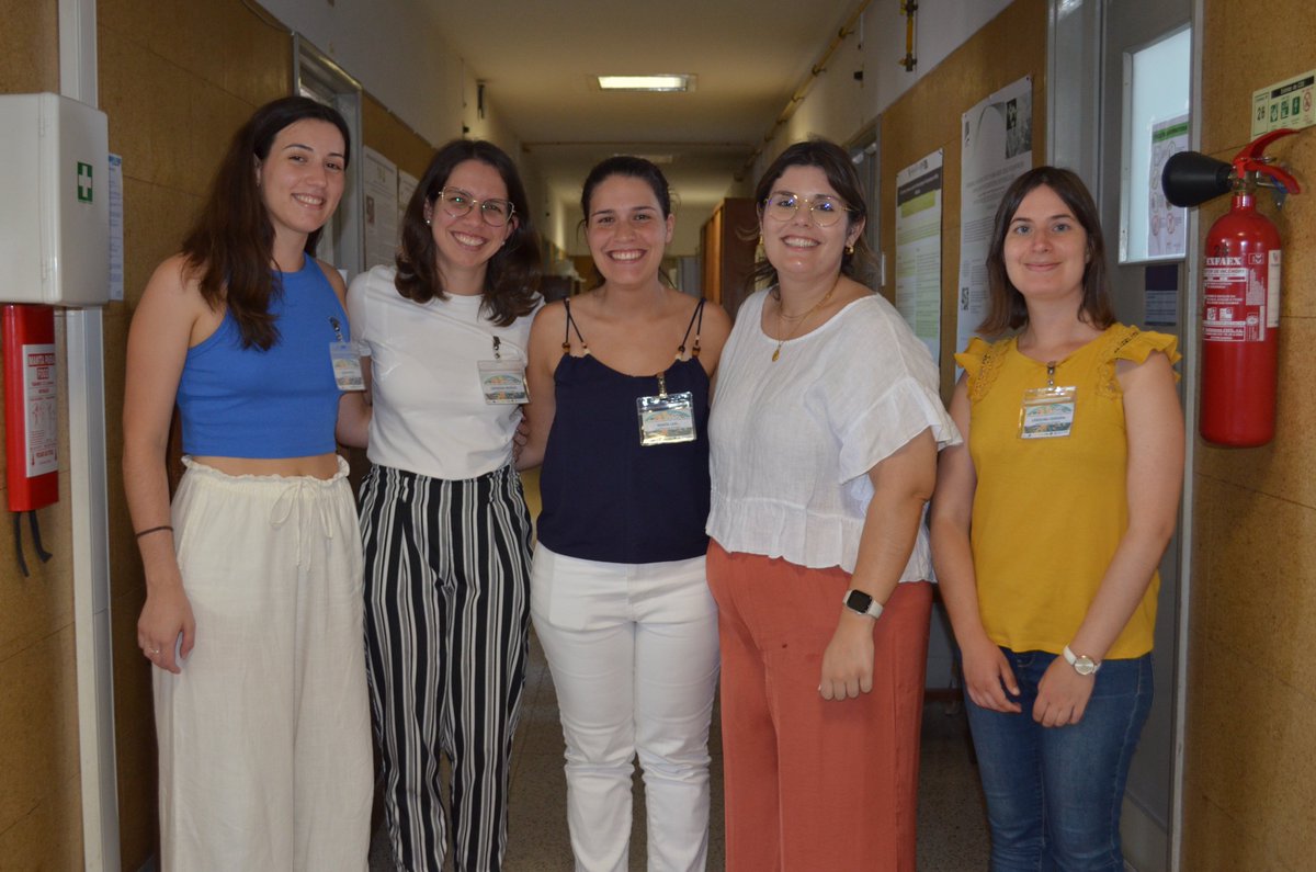 IHMTNOVA's tweet photo. A 2nd Summer School on Antimicrobial and Biocide Resistance continua em grande ritmo no @IHMTNOVA. Muita ciência em ação e momentos de networking durante os intervalos das palestras.
#summerschool
#antimicrobial
#biocide
#resistence https://t.co/V5wgQ3YCis