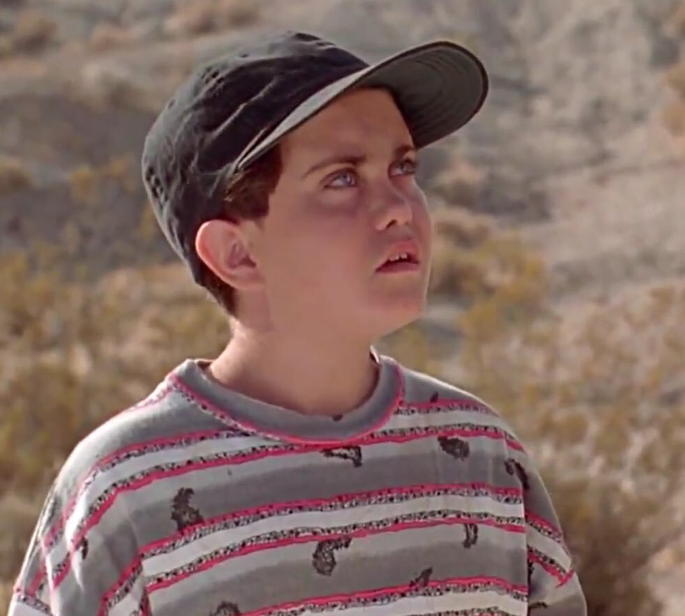 MikeDrucker's tweet image. J.D. Vance both looks and acts like a grownup version of the kid who gets yelled at by Alan Grant in Jurassic Park