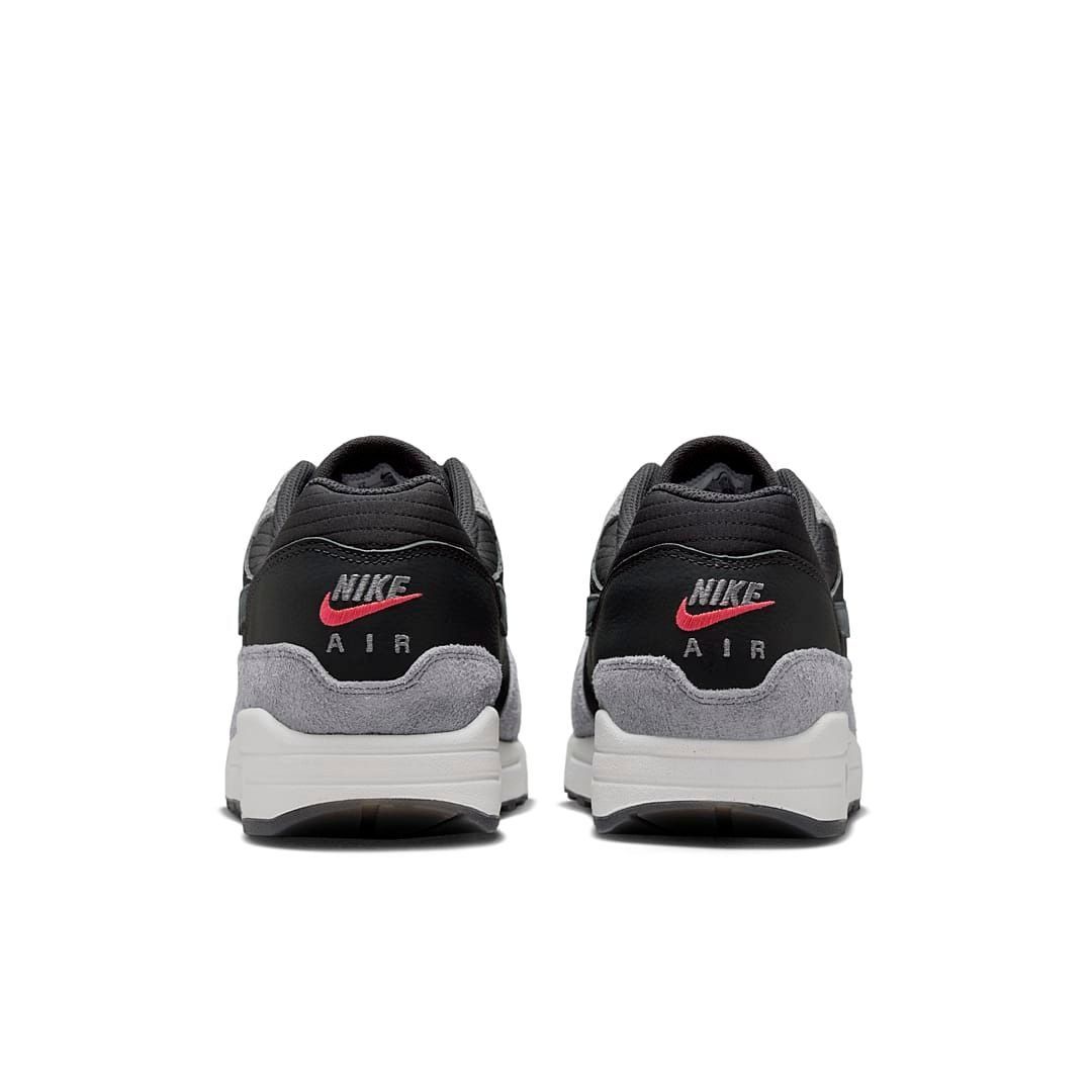 TheSiteSupply's tweet photo. Official Images:  Nike Air Max 1 ’87 PRM "Dark Smoke Grey" 💨 https://t.co/eeuPurATkl