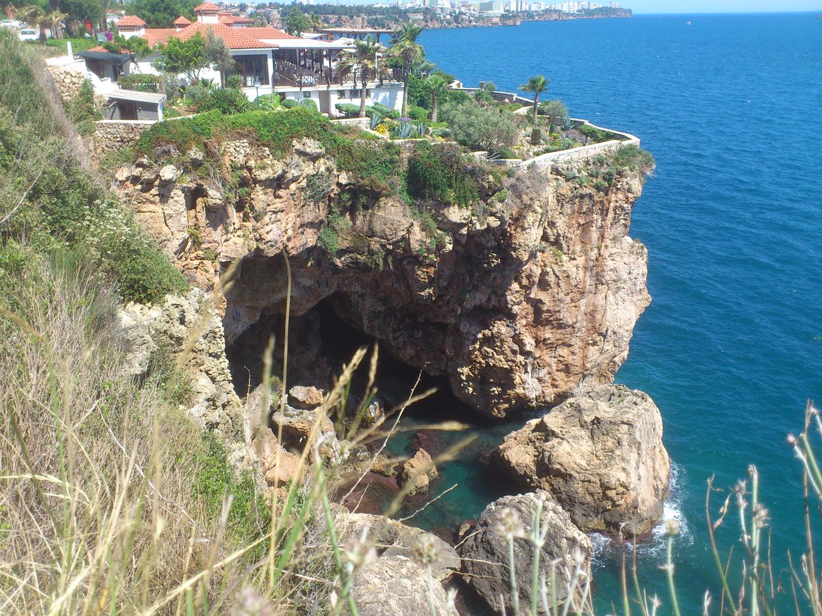 HumanOnly77's tweet photo. #beac #antalya #insidethecastle #Goodnight #Tuesday #23/03 https://t.co/Al2sLREmFF