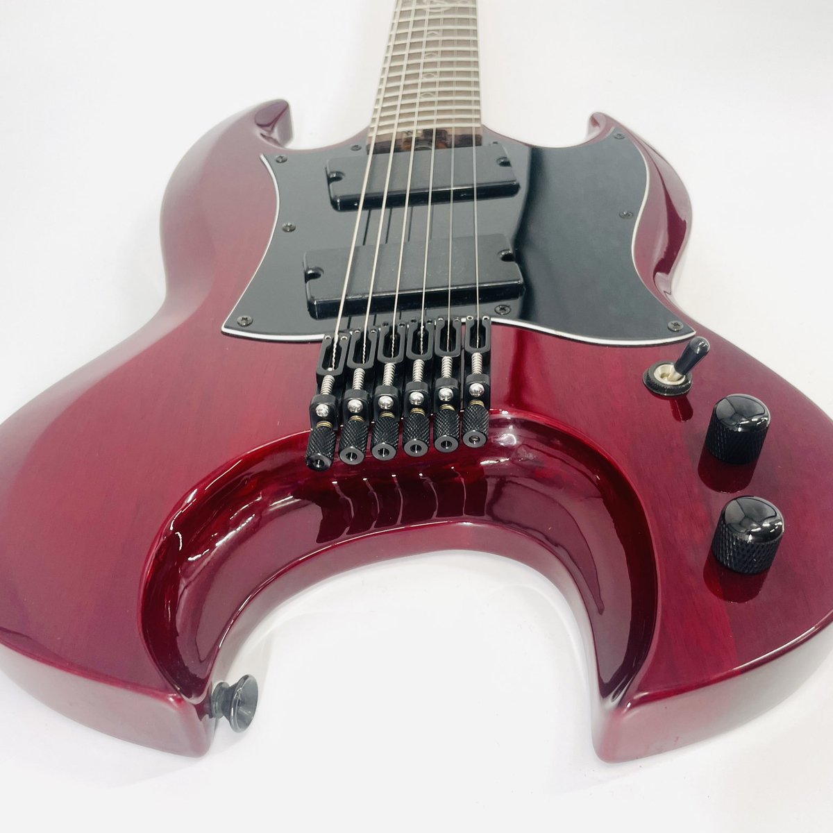Futra / GSG-400HL発売開始🎸 禁断のボディシェイプが遂に解禁