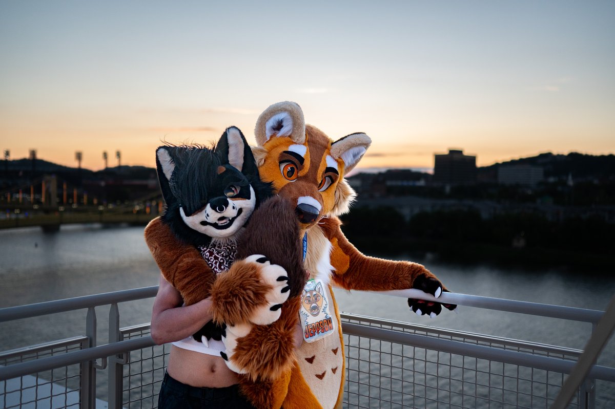 Kazumi (<a href="/KazeShiba/">Kaze/Kazumi @ Bluesky</a>) &amp; Jeppson (<a href="/MalortMarten/">Jeppson the Pine Marten</a>) #AC2024