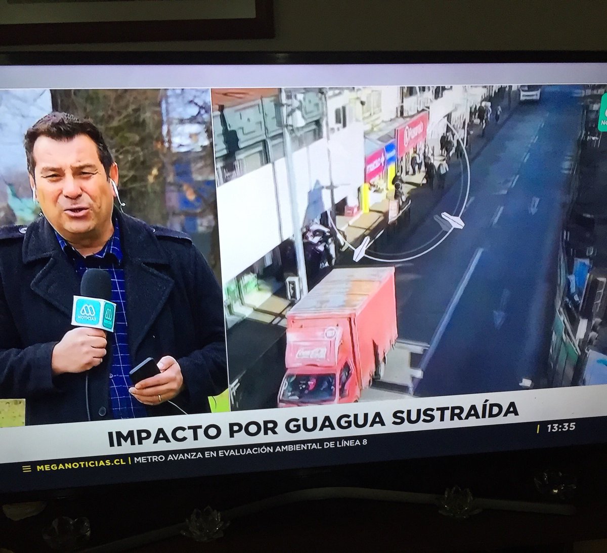 eli03856646's tweet photo. @Mega Guagua Robada !!! “sustraída ?“ https://t.co/mMO7FmA1sU