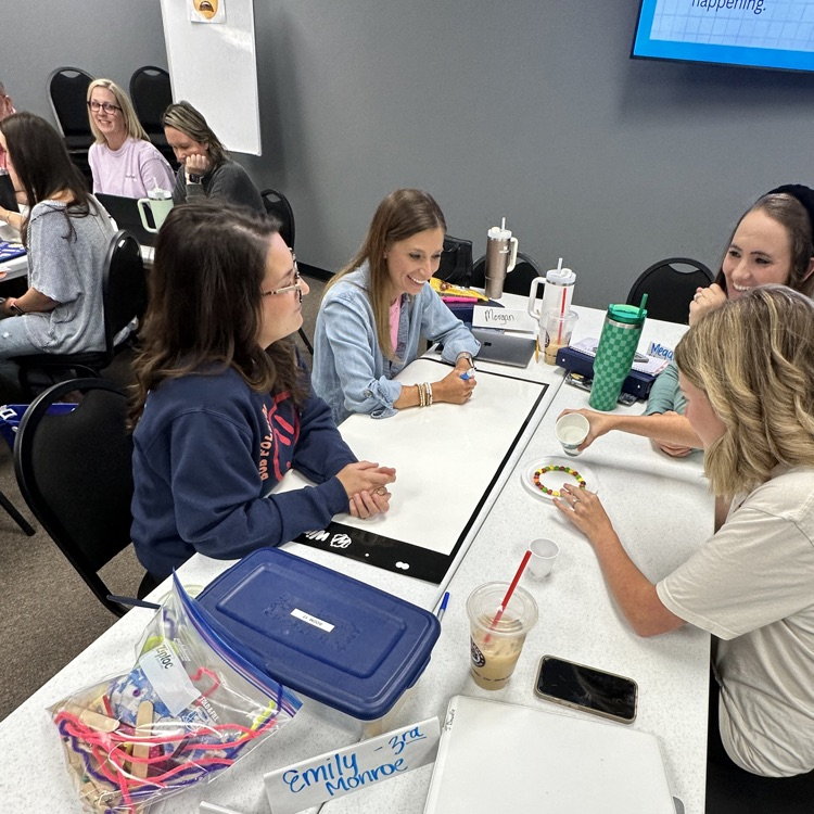 farmcards's tweet photo. Folsom teachers at the Co-Op today, collaborating on science standards for the upcoming school year! ๐๐ #TeacherLife #ScienceStandards #Cardstudentsareworthit https://t.co/B7f4Bzgt46