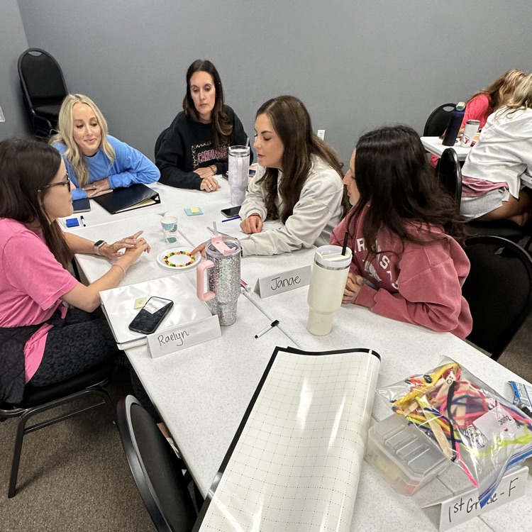 farmcards's tweet photo. Folsom teachers at the Co-Op today, collaborating on science standards for the upcoming school year! ๐๐ #TeacherLife #ScienceStandards #Cardstudentsareworthit https://t.co/B7f4Bzgt46