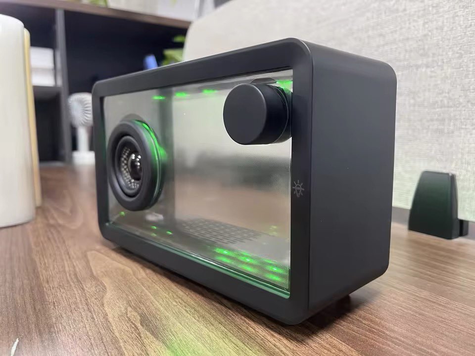 Realsellertrend's tweet photo. 2024 new wireless speaker, colorful ambient lighting, glass transparent portable outdoor high volume.

Price: ₦ 80,000

Pre-order takes 2-weeks

Prices are subject to change due to exchange rate.
@_DammyB_ 

#realsellertrendz #speaker #perfectgift #transparentspeaker https://t.co/PwwUC18Luy