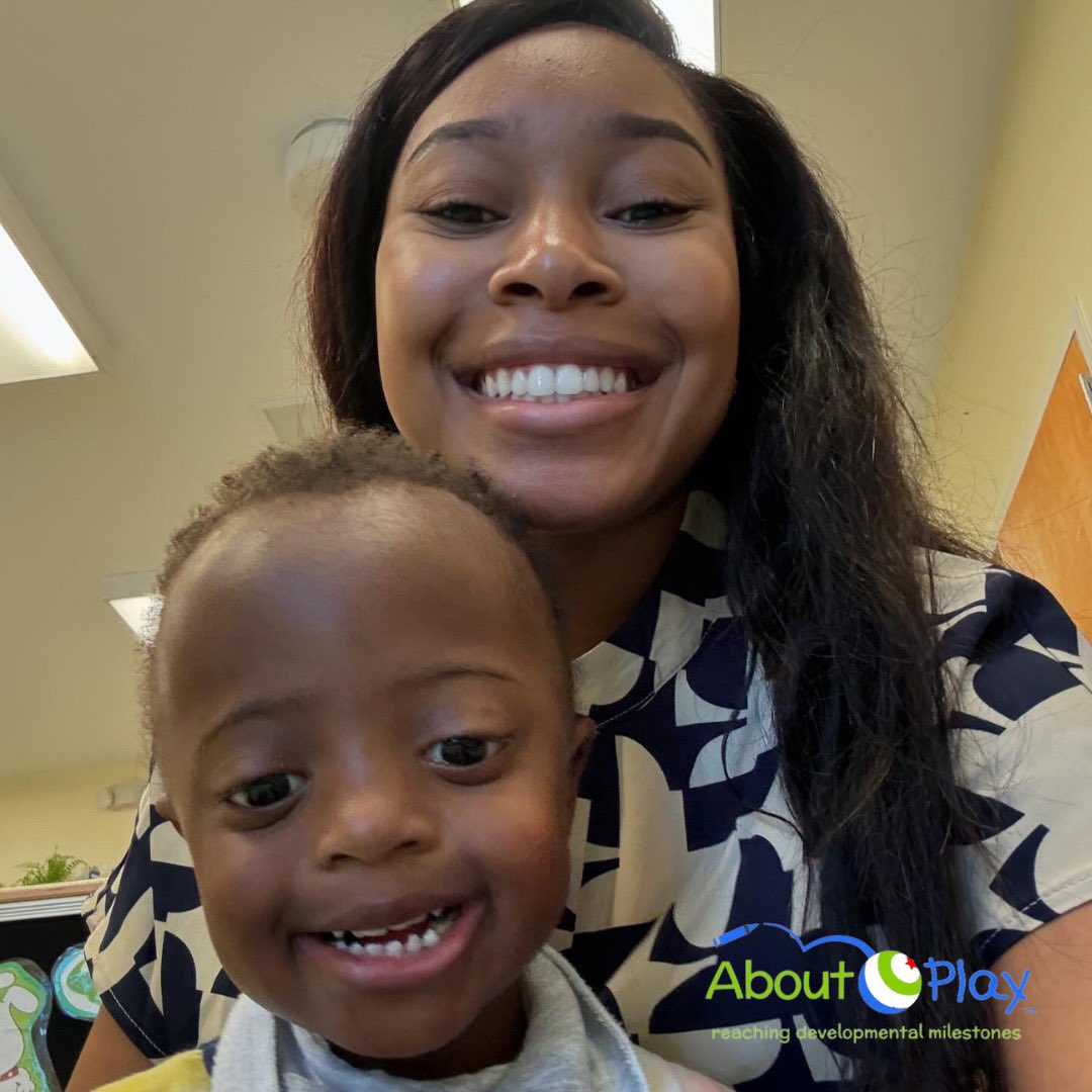 About Play tweet media