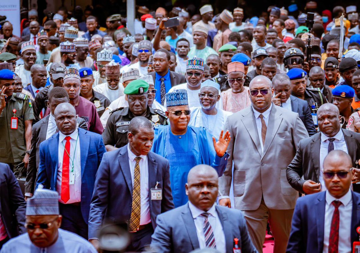 Sharksawn's tweet photo. The Vice President, Senator @KashimSM, has said Nigeria is not just catching up with the rest of the world but is also poised to overtake them in terms of economy and technology.

He stated this on Tuesday when he launched the AI Expertise Blockchain and Technology Training and Outsourcing Initiative in Dutse, the Jigawa State capital, as part of Nigeria's strategy for digital transformation and leadership in Africa.

While in Jigawa, Senator @KashimSM had earlier launched the 4th edition of the Expanded National Micro, Small and Medium Enterprises (MSMEs) Clinic, disclosing that President @officialABAT has ordered that a grant of N150,000 should be given to each of the business owners in the State as the Federal Government's support to MSMEs across the country.

He noted that the N150,000 grant is an outright grant that does not require beneficiaries to repay.