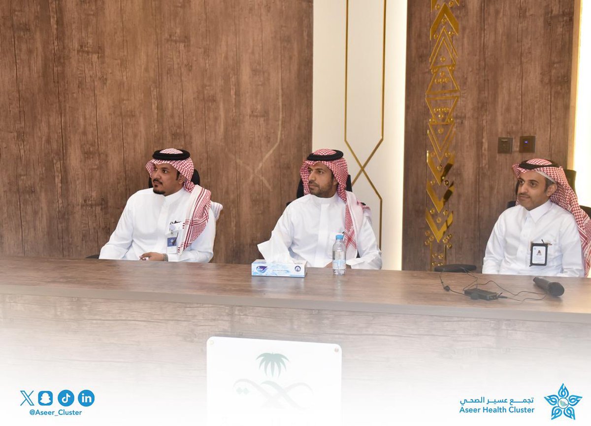 Aseer_Cluster's tweet photo. اللقاء النصف سنوي للتشغيل بـ #تجمع_عسير_الصحي،حيث استعرض نائب الرئيس التنفيذي للتشغيل المهندس/مشاري آل دهيم إنجازات الإدارات الهندسية خلال النصف الأول لعام ٢٠٢٤م،وتم مناقشة التحديات التي تواجهها الإدارات بالمستشفيات وإيجاد الحلول لها،حضر اللقاء المدراء التنفيذيين و مدراء الإدارات https://t.co/aug1rKnnU5