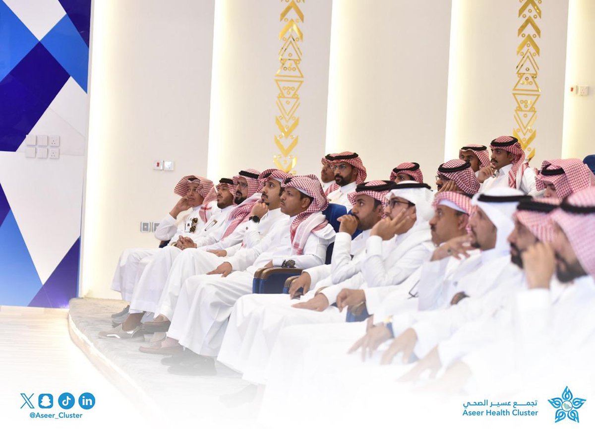 Aseer_Cluster's tweet photo. اللقاء النصف سنوي للتشغيل بـ #تجمع_عسير_الصحي،حيث استعرض نائب الرئيس التنفيذي للتشغيل المهندس/مشاري آل دهيم إنجازات الإدارات الهندسية خلال النصف الأول لعام ٢٠٢٤م،وتم مناقشة التحديات التي تواجهها الإدارات بالمستشفيات وإيجاد الحلول لها،حضر اللقاء المدراء التنفيذيين و مدراء الإدارات https://t.co/aug1rKnnU5