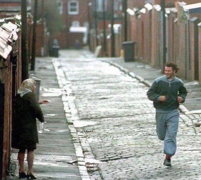 Flippin’ heck! This has emerged on another platform. Can’t believe it’s nearly 35 years ago since Ryan Giggs and I were spotted in a Manchester back street advertising watches.