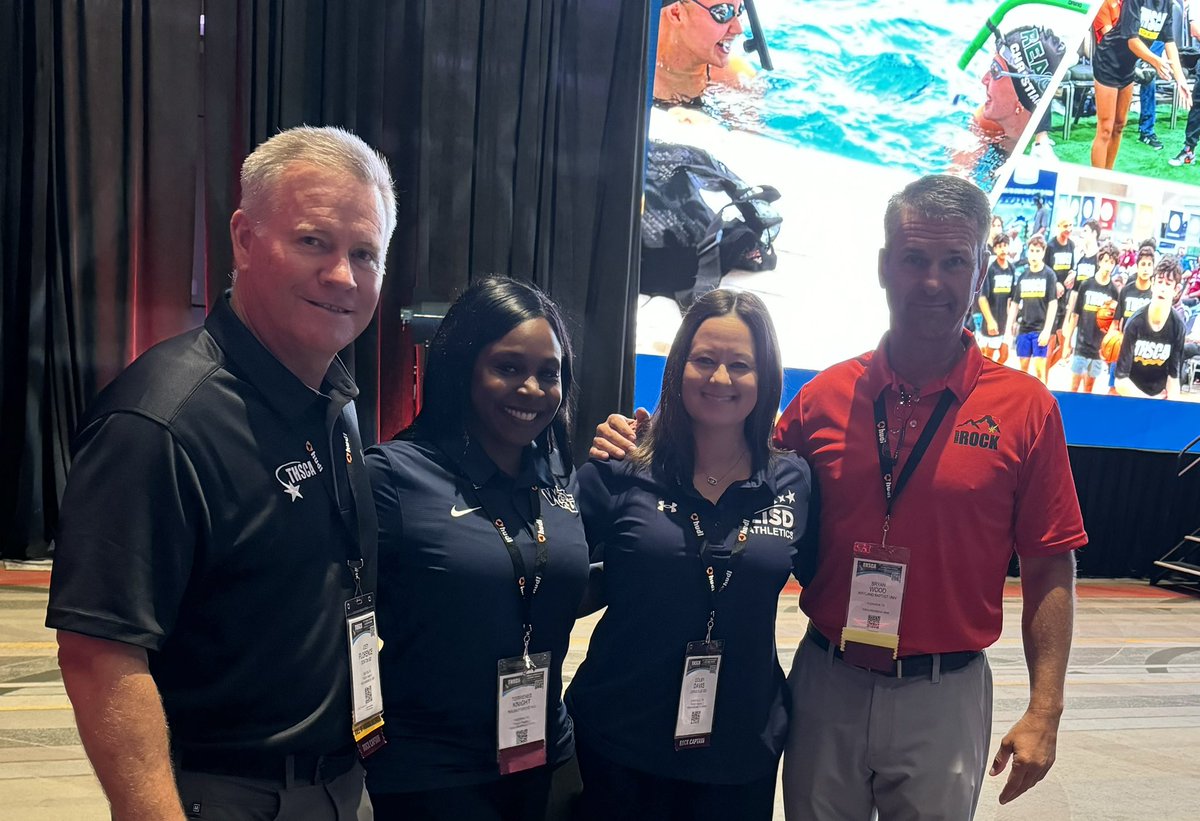 Your captains signing off. It was truly a pleasure Class of ‘24! 🫡 #ROCKmentoring <a href="/THSCAcoaches/">THSCA</a>