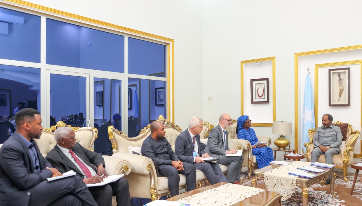 Villa Somalia tweet media