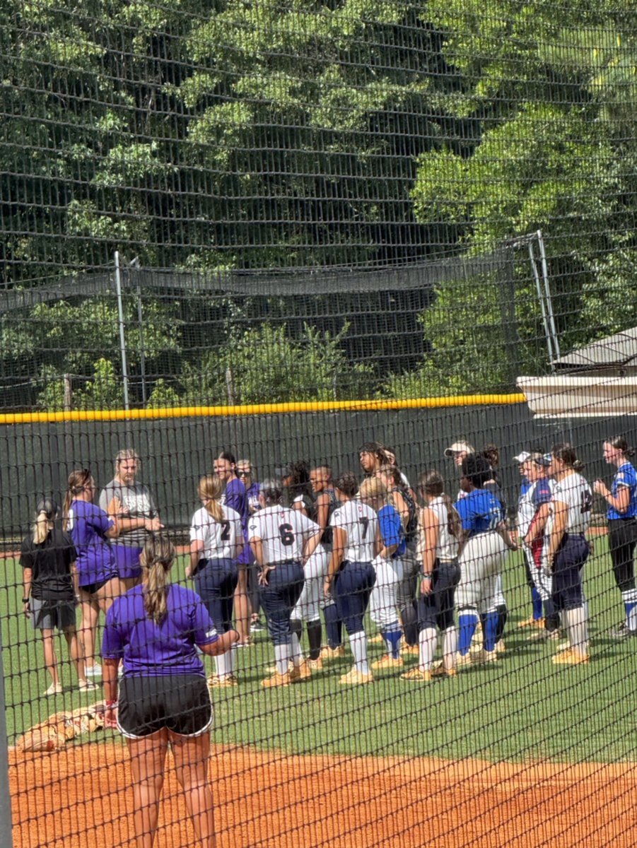 Allie Stuart tweet media