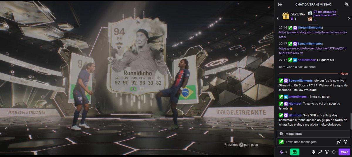 FortniteChaves1's tweet photo. Pegamos rank 3 ,tiramos o gaúcho negocial .
#FC24 #wl #ronaldinhogaucho #time #essport https://t.co/tR50Yhvmoh