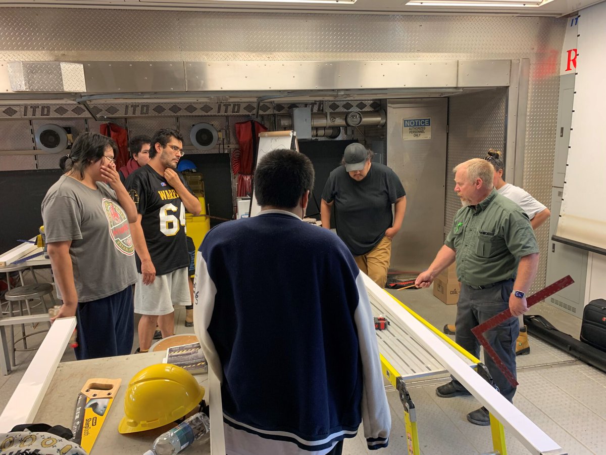RRC Polytech is utilizing a mobile facility in community to deliver fully funded construction trades training to Shoal Lake 40 citizens this summer in a growing partnership with Shoal Lake 40 First Nation and Niiwin Wendaanimok. Learn more: rrc.ca/marcom/2024/07…