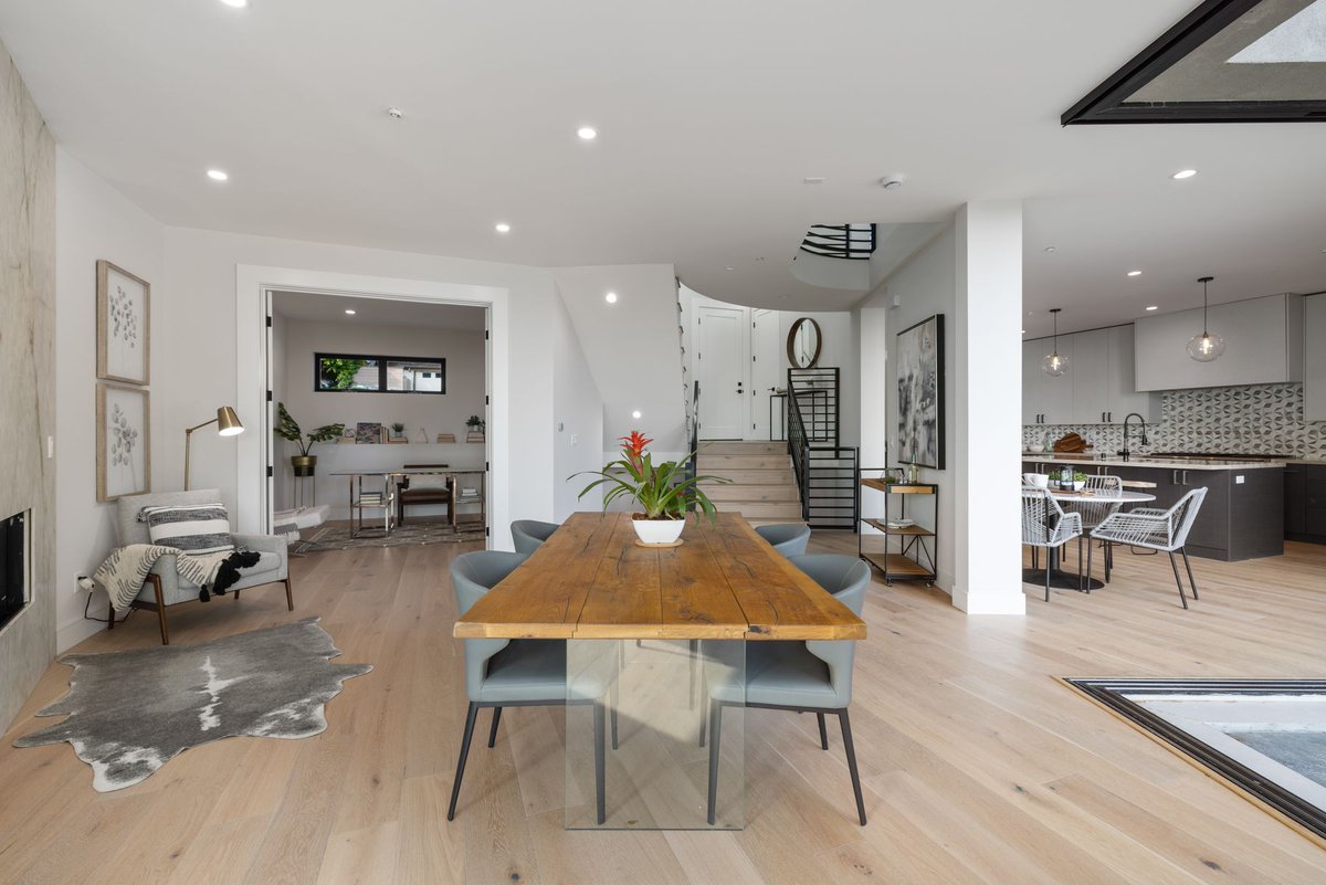 GoldenGateSIR's tweet photo. Extraordinary Property of the Day: 524 Cragmont Avenue, Berkeley.

Perched in the North Berkeley Hills with commanding vistas of the San Francisco Bay, this sleek and handsome stunner is an absolute standout. 

Listed by Herman Chan
https://t.co/w0bakMxnoR https://t.co/Gh4auQZJvg