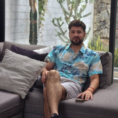 aareverywhere's tweet photo. #NuevaFotoDePerfil https://t.co/P0QcDHAvvr