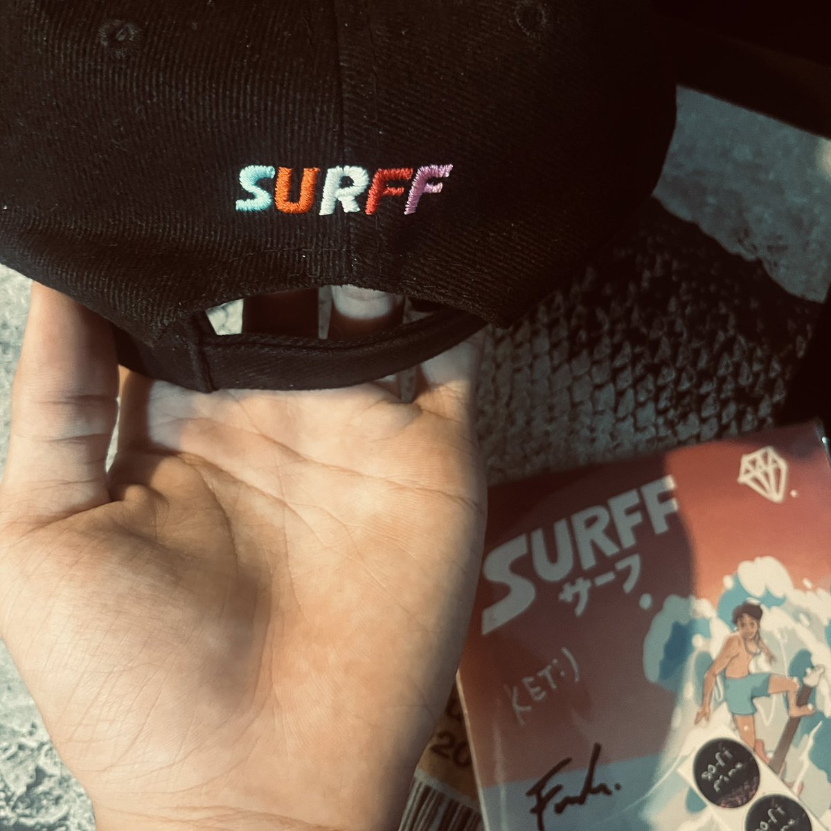 yoshirimino's tweet photo. ปล่อยค่อคั้บบ
หมวกSurff 550
สตก.plasuiplasui 150
Cd ติดผ่อน
#plasuiplasui #surff #เสื้อวงไทย #วงไทย #ปล่อยต่อ #ตลาดนัดวงไทย #landokmai #yew #polycat #cd #freehand https://t.co/eNlJWmQCOT