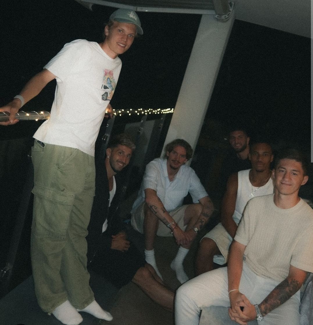 Herrgottsbscheißerle auf die 1 🫶 tweet media