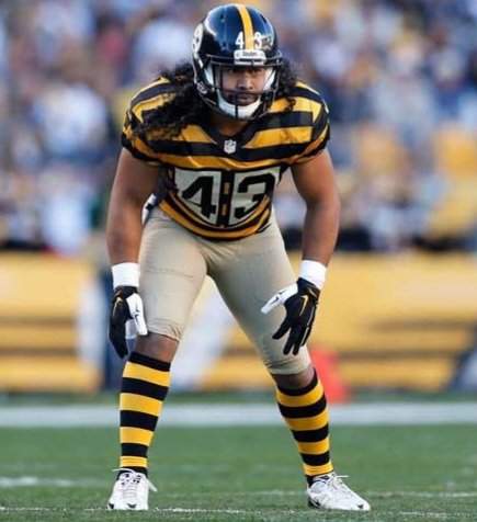 MLFootball's tweet photo. AMERICAS TEAM: The #NFL originally wanted to call the #Steelers America's team, but their owner Art Rooney, turned it down because…

“We are just SIMPLY FROM PITTSBURGH.”

😂😂😂

(h/t @yinzer_g) https://t.co/J7bnRdUeL4