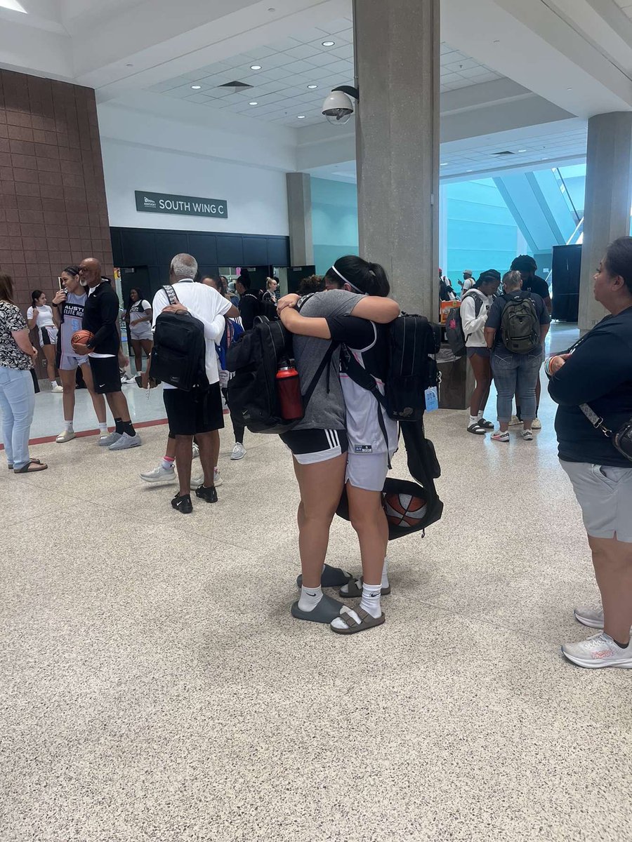 bella aguero🏀 (@bellaaguero2) on Twitter photo By far the most gut wrenching thing about AAU ending. Thank you Sydnee for sticking with me for the past 4 Years🩷. Thank <a href="/atxelitebball/">Austin Elite</a> for always being the one consistent part of my journey. By far the most gut wrenching thing about AAU ending. Thank you Sydnee for sticking with me for the past 4 Years🩷. Thank <a href="/atxelitebball/">Austin Elite</a> for always being the one consistent part of my journey.